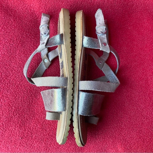 SOREL Sz 8 Ella Criss-cross Full-grain leather EVA Molded Rubber Sole Sandals - Picture 7 of 12